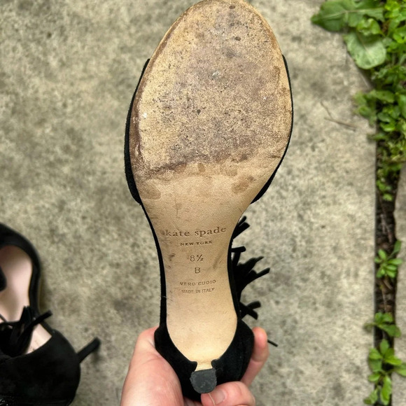 Kate Spade Inga Tassled Sandal, size 8.5 - Picture 9 of 11